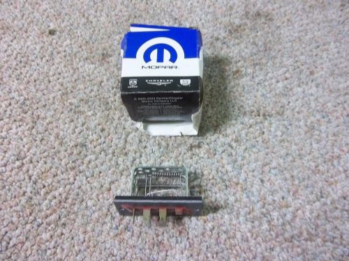 Nos 1990-96 plymouth chrysler dodge heater blower motor speed resistor 04462841