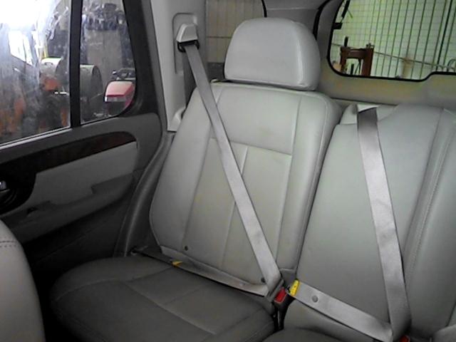 2006 gmc envoy rear seat belt & retractor only rh passenger gray