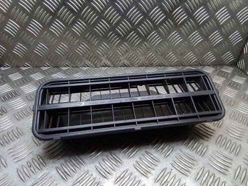 Bmw 7 e65, e66, e67 body ventilation grille 8386133 64228386133 21192147-