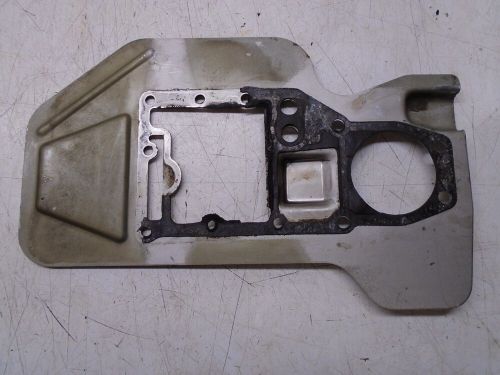 Cd6 johnson evinrude 40 hp powerhead exhaust housing plate 318409 0318409