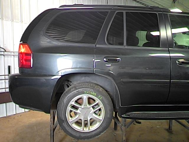 2006 gmc envoy 89648 miles rear or back door right