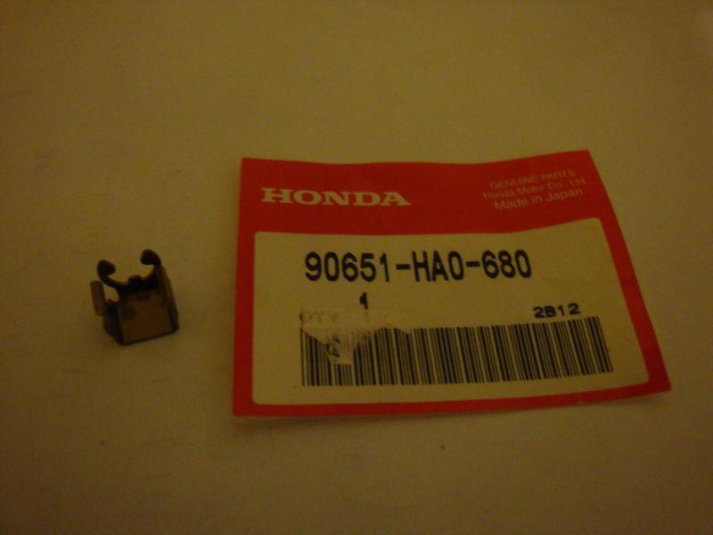 Nos honda 1986-1987 atc250 trx250 1988-1995trx300 clip choke cable 90651-ha0-680