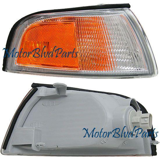 97-02 mirage 4dr sedan corner/signal light passenger right rh