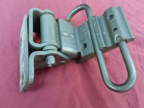 02-05 audi a4 b6 1.8t - rear left door hinge pair set - silver