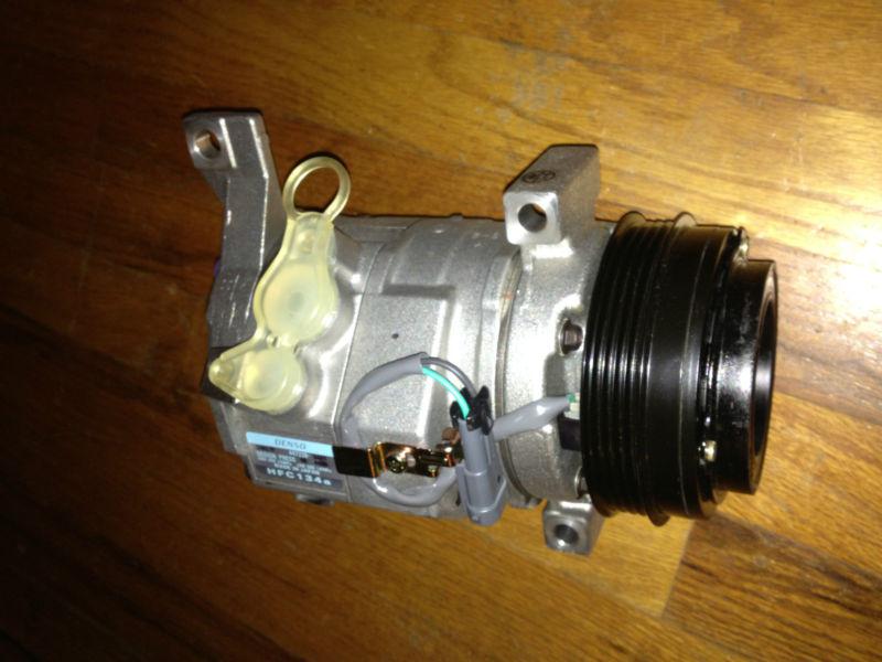 Brand new original gm a/c compressor 15106396, 89024907