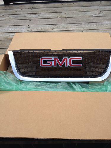 Gmc acadia grille