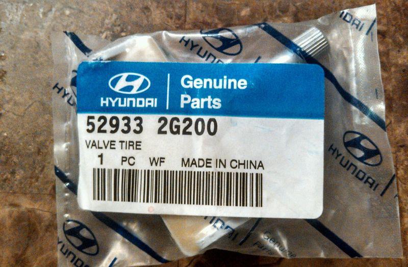 New genuine  hyundai/kia tire pressure monitoring sensor 52933-2g200 with nut