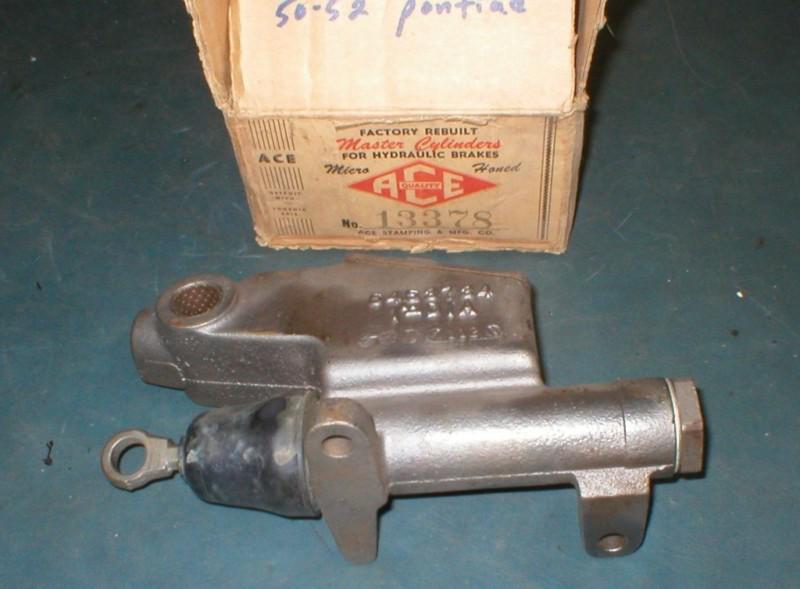 1949-52 chevrolet /pontiac ros master cylinder assembly