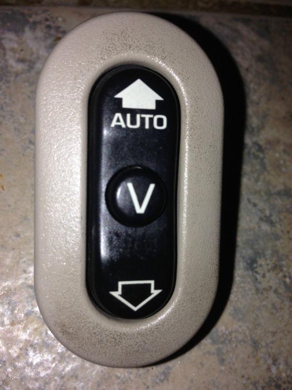 Jeep liberty sunroof button switch. works