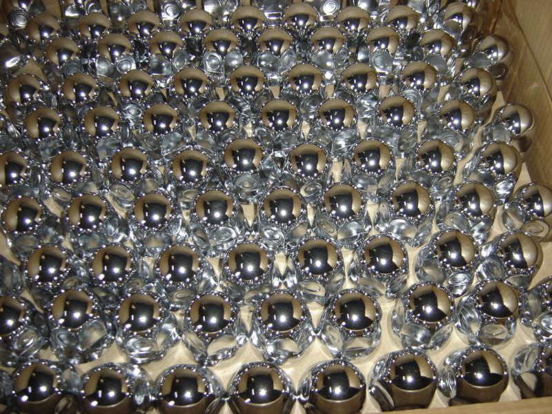 40 new chrome lug nut covers caps for 1 1/2 size  lugs rv camper winabago bus 