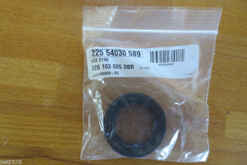  225 54030 589 engine crankshaft seal - made in germany