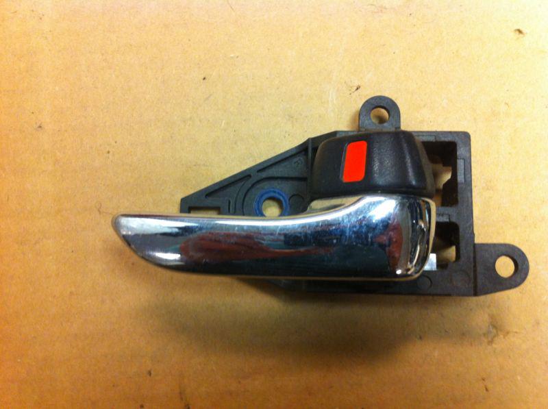 00-05 toyota celica right passenger interior door handle