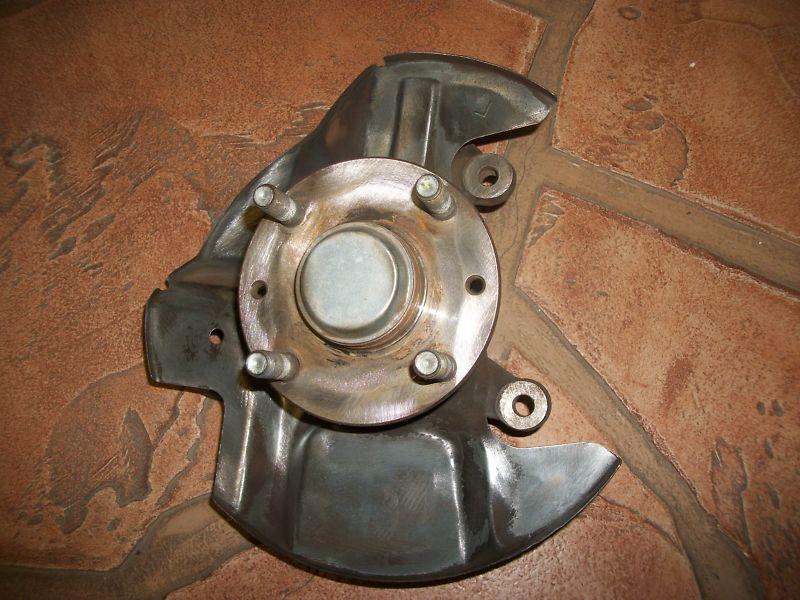 94-97 mazda miata lh front hub/spindle assembly, without abs 