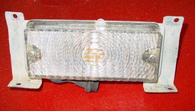 72 1972 chevy chevrolet pickup right turn signal light part # guide 81 sae ip 69
