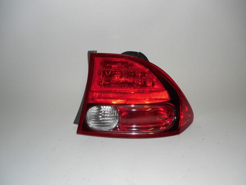 06 07 08 09 2010 2011 honda civic sedan oem right tail light nice!