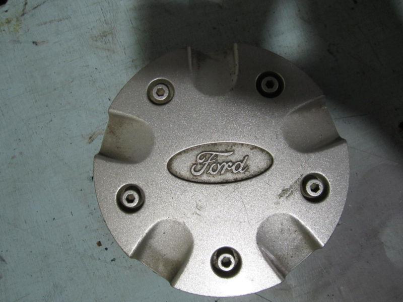 Ford original equipment wheel center cap oe# ms11130ba