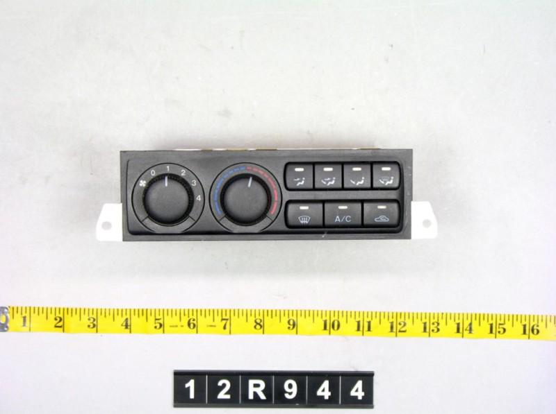 99 mazda 626 temperature climate control ac heat unit panel switch 12r944