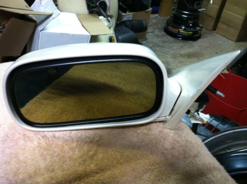 00,01,02 cadillac deville driver( left )door mirror w/seat memory pearl