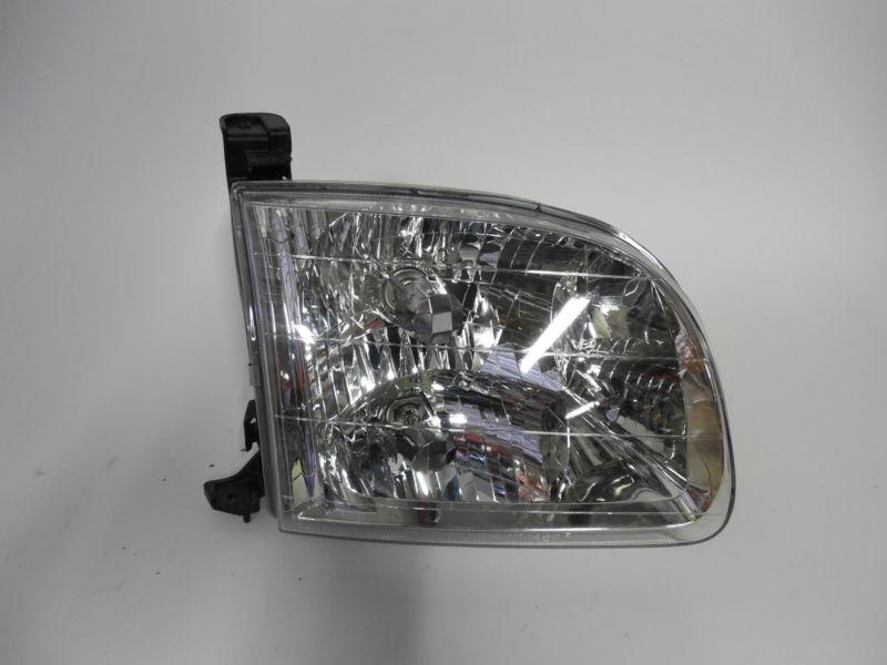 01 02 03 04 toyota tundra oem right headlight nice! 