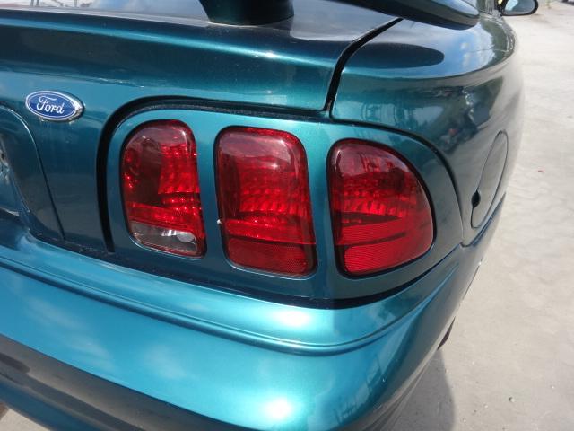 Tail light 96 97 98 mustang, right