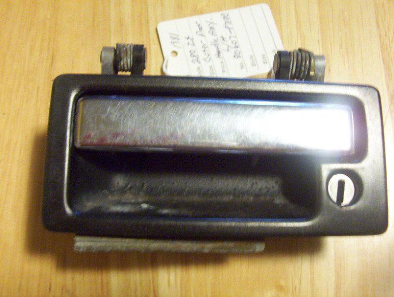 1979-83 datsun , nissan 280 zx outer door handle assy l/h