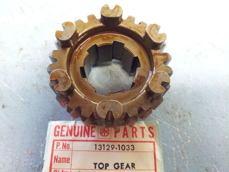 Kawasaki kz750 z 750 kz650 z 650 1977-1982 top drive gear 13129-1033 nos