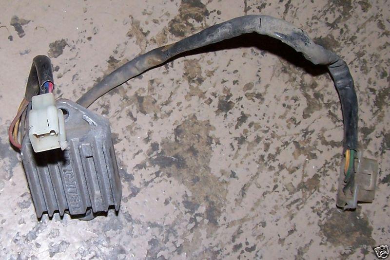 Igniter ignitor cdi spark box 2119-1030 taken off kz1100 kawasaki kz 1100 12-80