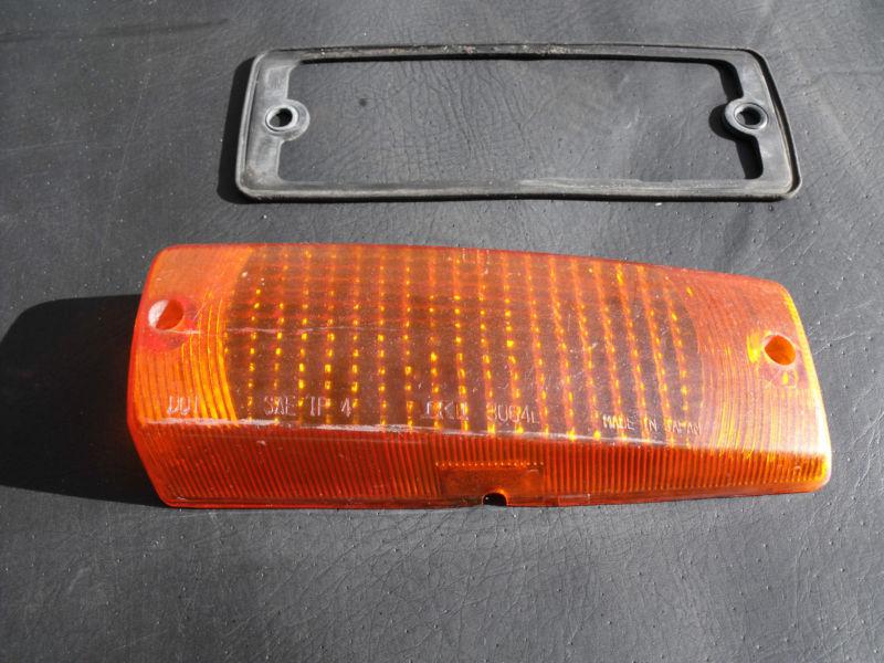 Nissan datsun 280z s30 fairlady - front park / turn signal lens - left