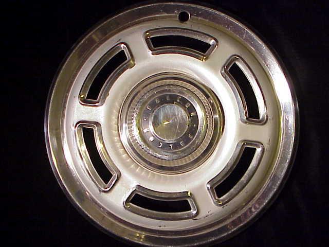 1964 1965 1966 falcon futura sprint ranchero ht sedan hub cap wheel cover 14"