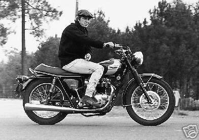 Steve mcqueen triumph bonneville at lemans 1970 poster 