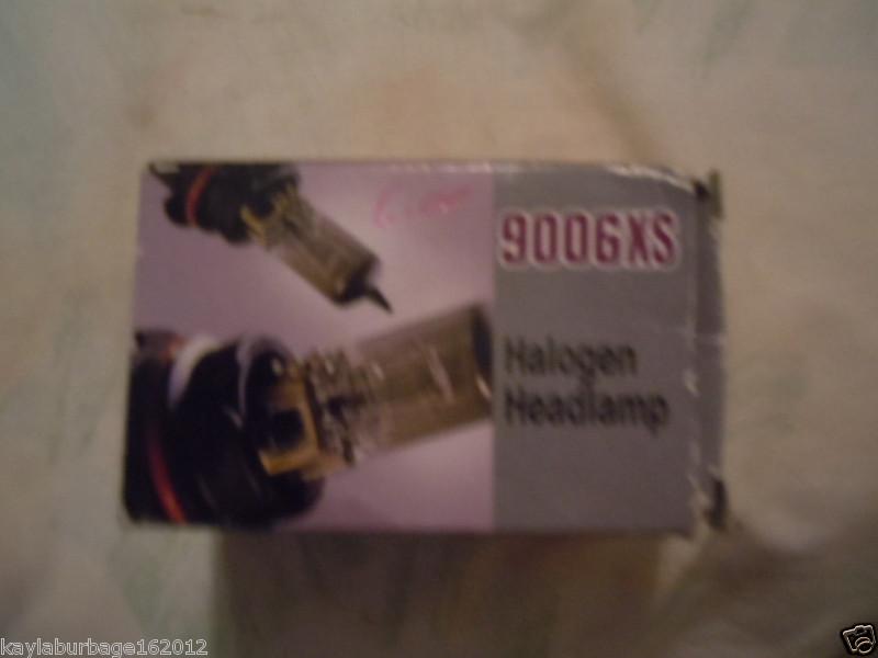 Halogen headlamp   9006xs replacement bulb