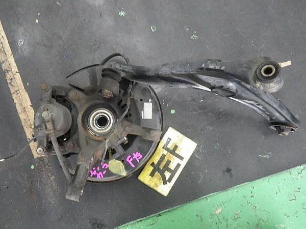 Toyota fun cargo 2002 f. left knuckle hub assy [0644340]