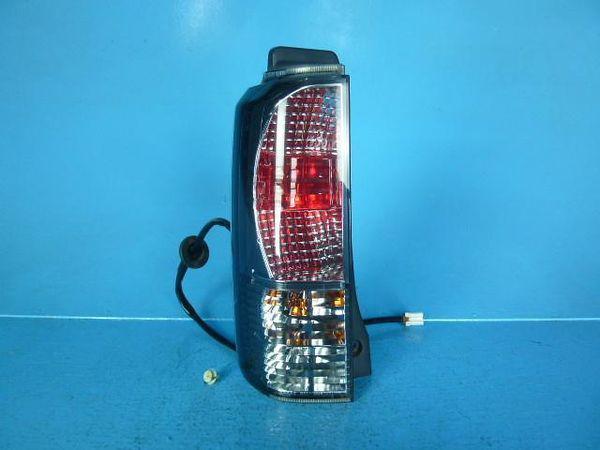 Mitsubishi ek wagon 2003 rear left combination lamp [2215600]