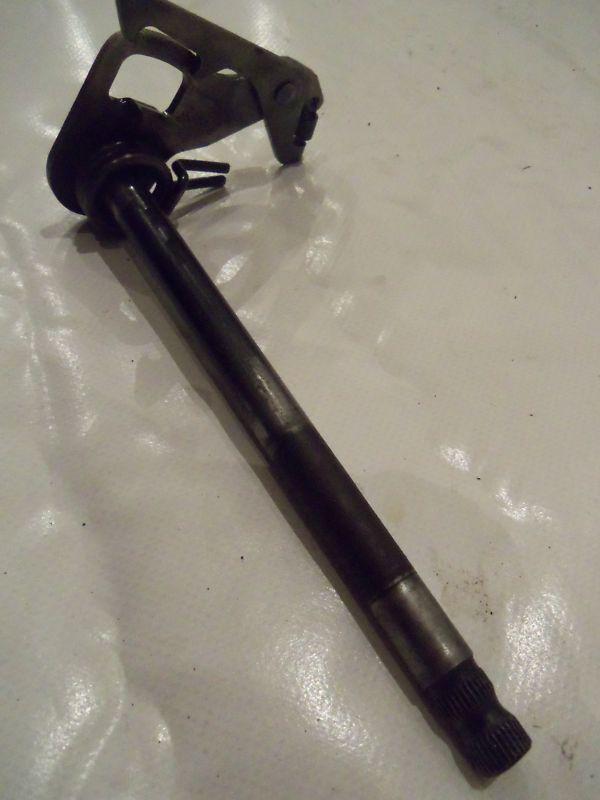 Kawasaki kv 75 / mt 1 - shifter shaft - excellent condition