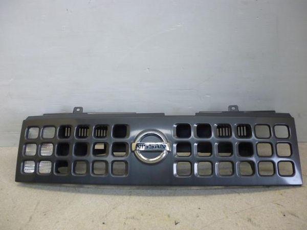 Nissan cube 2003 radiator grille [6410400]