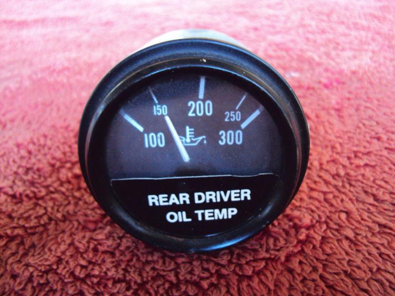 Peterbilt 379 rear driver oil temperature gauge 377 359 378 362 kenworth