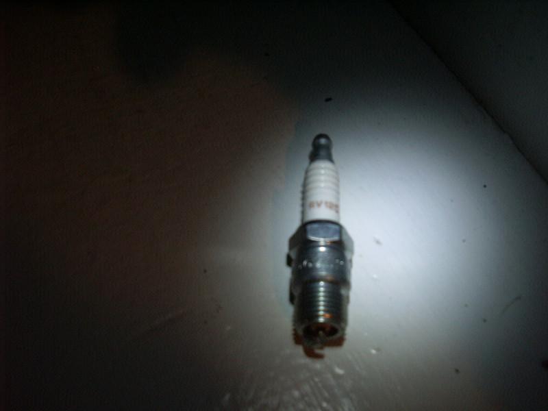 Rv12c-- champion spark plug---7