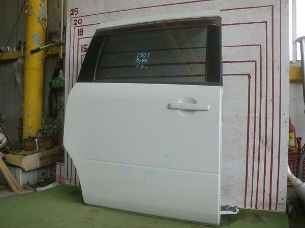 Nissan presage 2003 rear right door assembly [1313300]