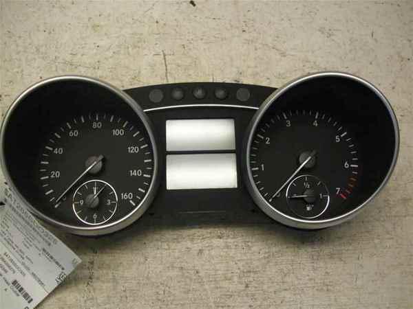 2008 08 mercedes ml speedometer cluster 92k oem