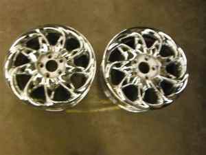 Aftermarket pair of 2 chrome 17x7 wheels 17" lkq