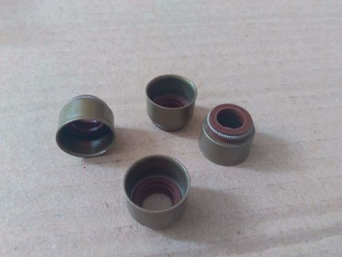 Valve stem oil seals for mitsubishi pajero delica shogun 4m40 engine 4pcs