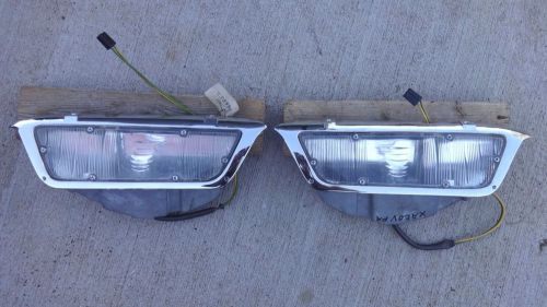 Nos 1961 1962 1963 chrysler imperial park light assebmlies original pair parking