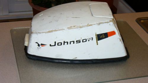 Johnson outboard 4 hp cowling.(i can ship)