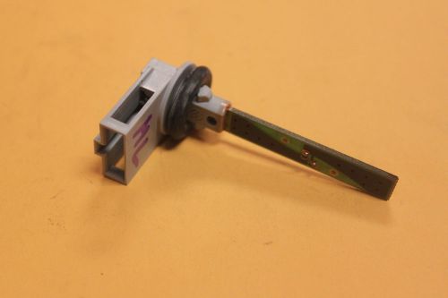 Mercedes ml500 gl350 gl450 temperature sensor brand new genuine 163 830 02 72