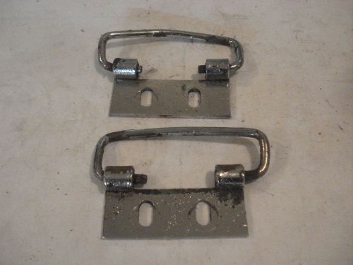 Soft top mount, rear bow swing latch, used pair