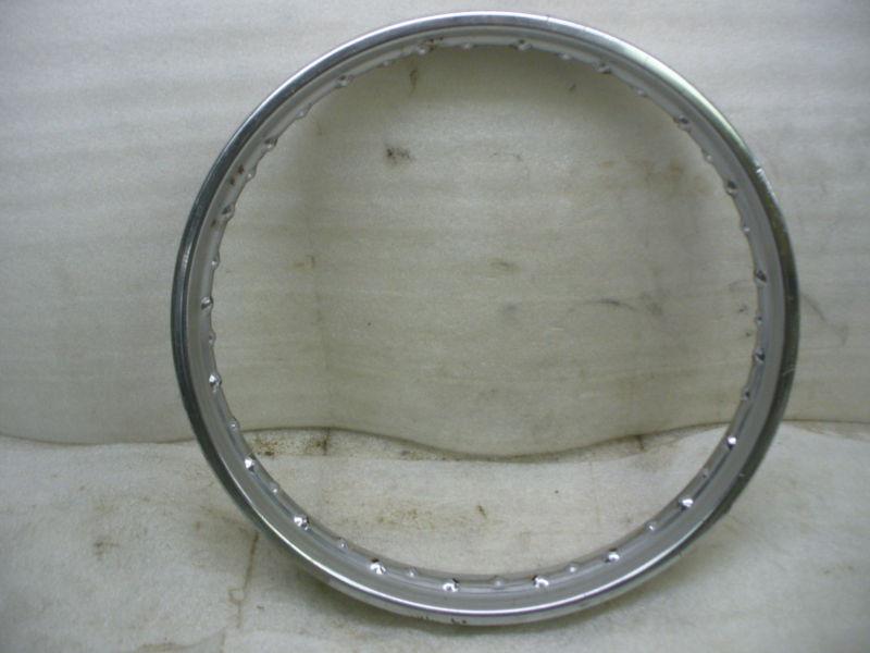 Vintage 70's japanese did 18 x 185 chrome rim.