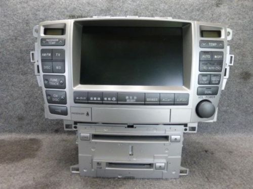 Toyota crown majesta 2004 multi monitor [5361300]