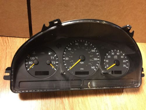 2000-2001 mercedes ml320 ml430 instrument cluster speedometer 192k a1635400811