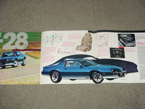 1982 camaro original dealership sales brochure with z28