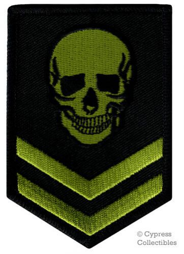 Green skull embroidered patch death biker poison skeleton iron-on military logo